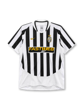 ユベントス 2003/04シーズン ホームユニフォーム(Nike製、黒白ストライプ、Fastwebスポンサー)