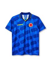 コロンビア代表 1994年 アウェイユニフォーム(Umbro製、青地、サッカーボール柄)