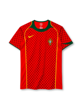ポルトガル代表 2004年 ホームユニフォーム(Nike製、赤地、FPFエンブレム)