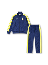 レアル・マドリード 2026年 オリジナルスレトロトラックジャケット&パンツセット(adidas Originals製、紺地、黄色スリーストライプ)