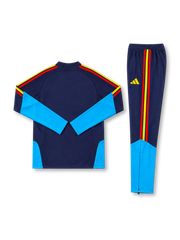 スペイン代表 2026-27 ロイヤルブルー 長袖ハーフジップ トレーニングトップとパンツの上下セット 金色の2つ星エンブレム入り