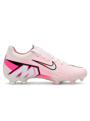Nike Mercurial/マーキュリアル FG ホワイトとピンクのサッカースパイク、黒縁のホワイトスウッシュとかかとのMロゴ