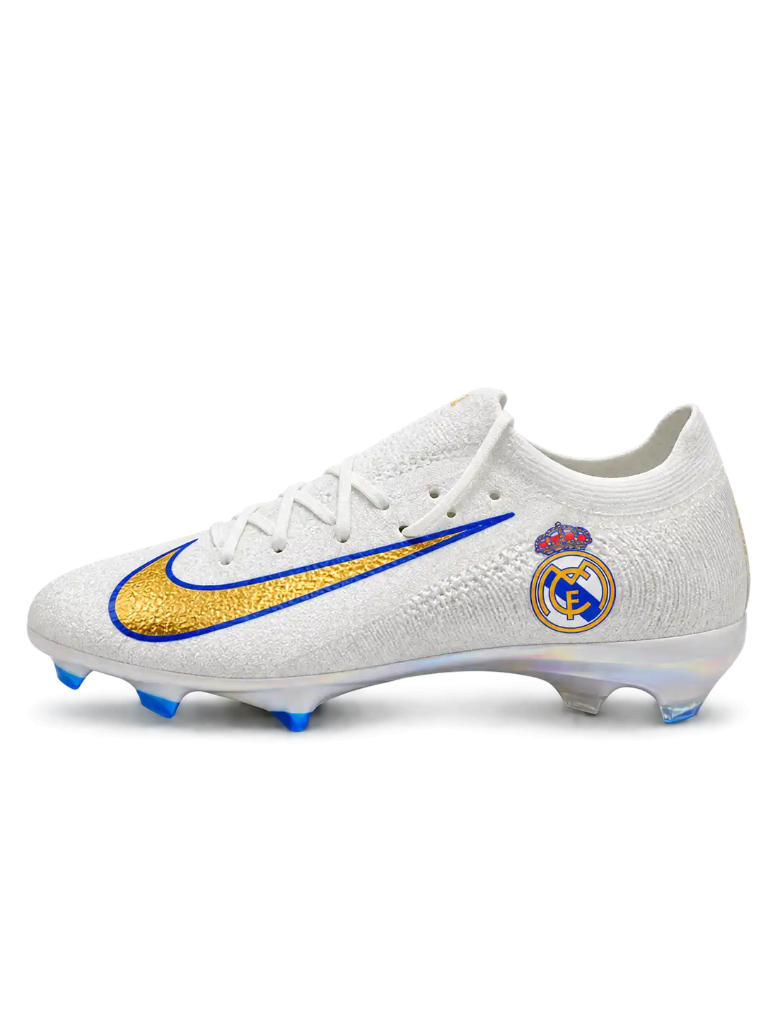 Nike Mercurial/マーキュリアル ホワイトのサッカースパイク、レアル・マドリードのエンブレム、ブルーとゴールドのスウッシュ、虹色の光沢があるソールとブルーのスタッド