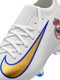 Nike マーキュリアル FG サッカースパイク