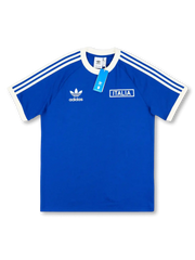 イタリア代表×adidas Originalsライフスタイル正面、アズーロ×クリームホワイト3本ストライプ袖・ITALIAボックステキスト・FIGCエンブレム・タグ付き未使用