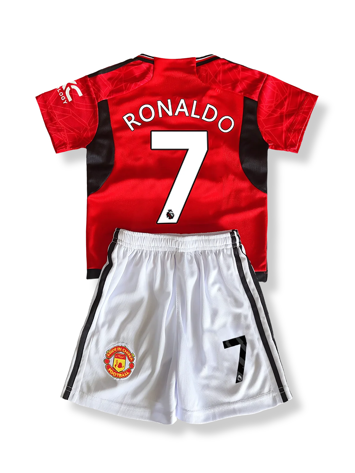 子供用マンチェスター・ユナイテッドユニフォームセット クリスティアーノ・ロナウド 背番号7 赤 白黒アクセント クラブエンブレム刺繍