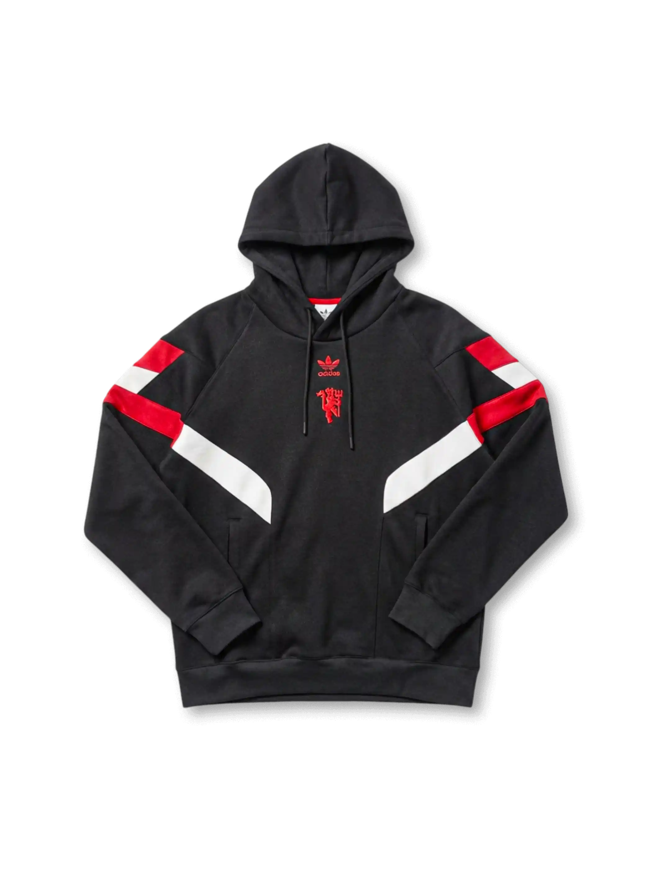マンチェスター・ユナイテッド adidas Originals シェブロンフーディー ブラック 前面 — 赤白シェブロンパネルとレッドデビル立体刺繍を配した復刻ライフスタイルライン