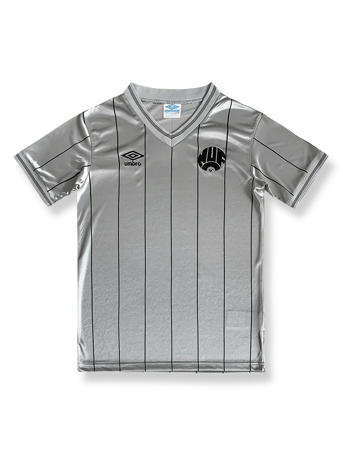 1984年シーズンのニューカッスルアウェイユニフォーム、ケヴィン・キーン着用のクラシックサッカージャージ