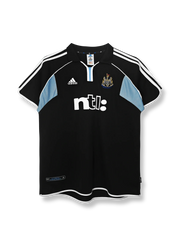 2000/01シーズンのニューカッスルホームユニフォーム、アラン・シアラー着用のクラシックサッカージャージ