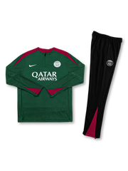 PSG ジップトップ 前面