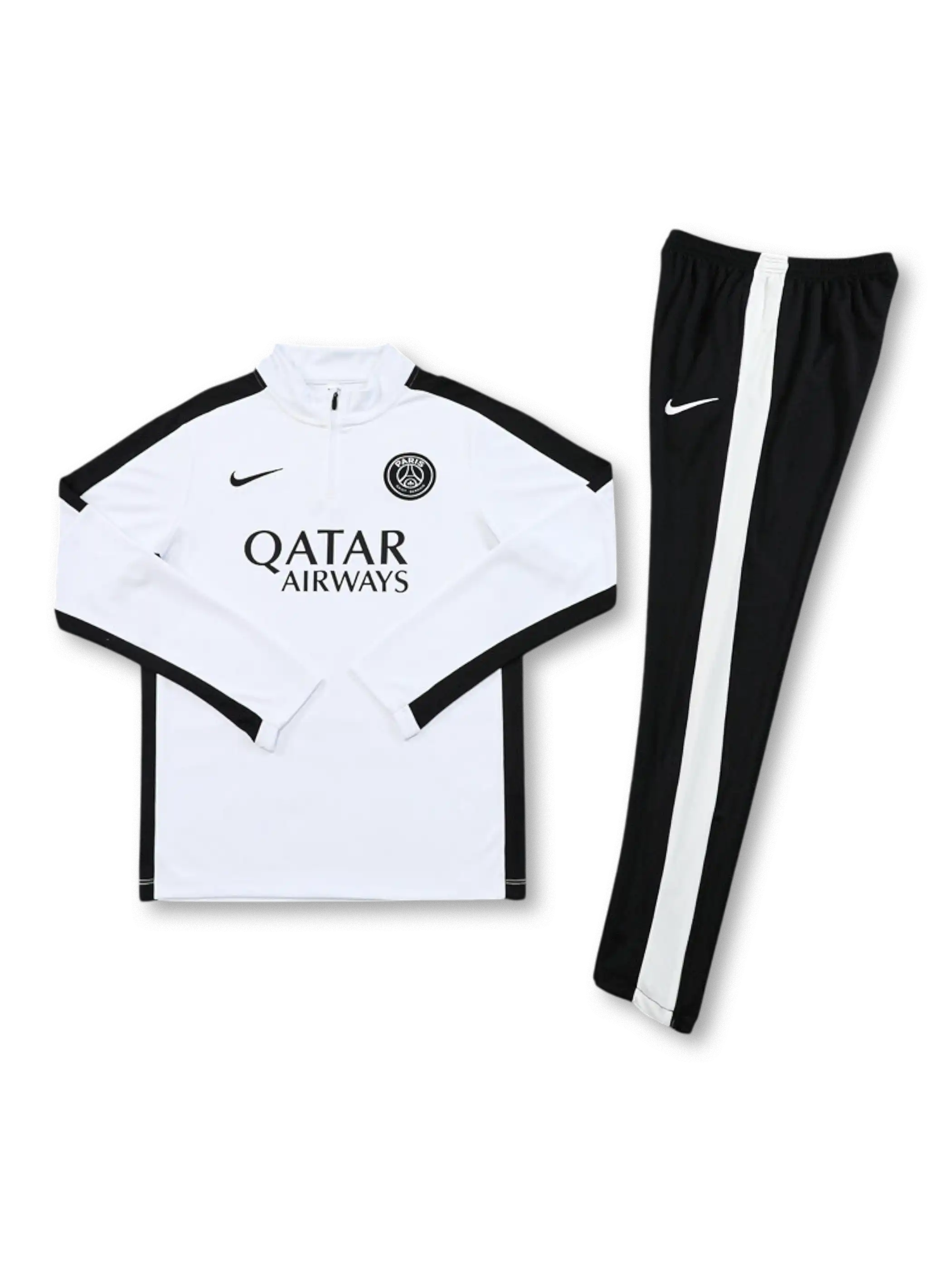 PSG ハーフジップ トレーニングトップ ホワイト 前面(エンブレム/ロゴ)