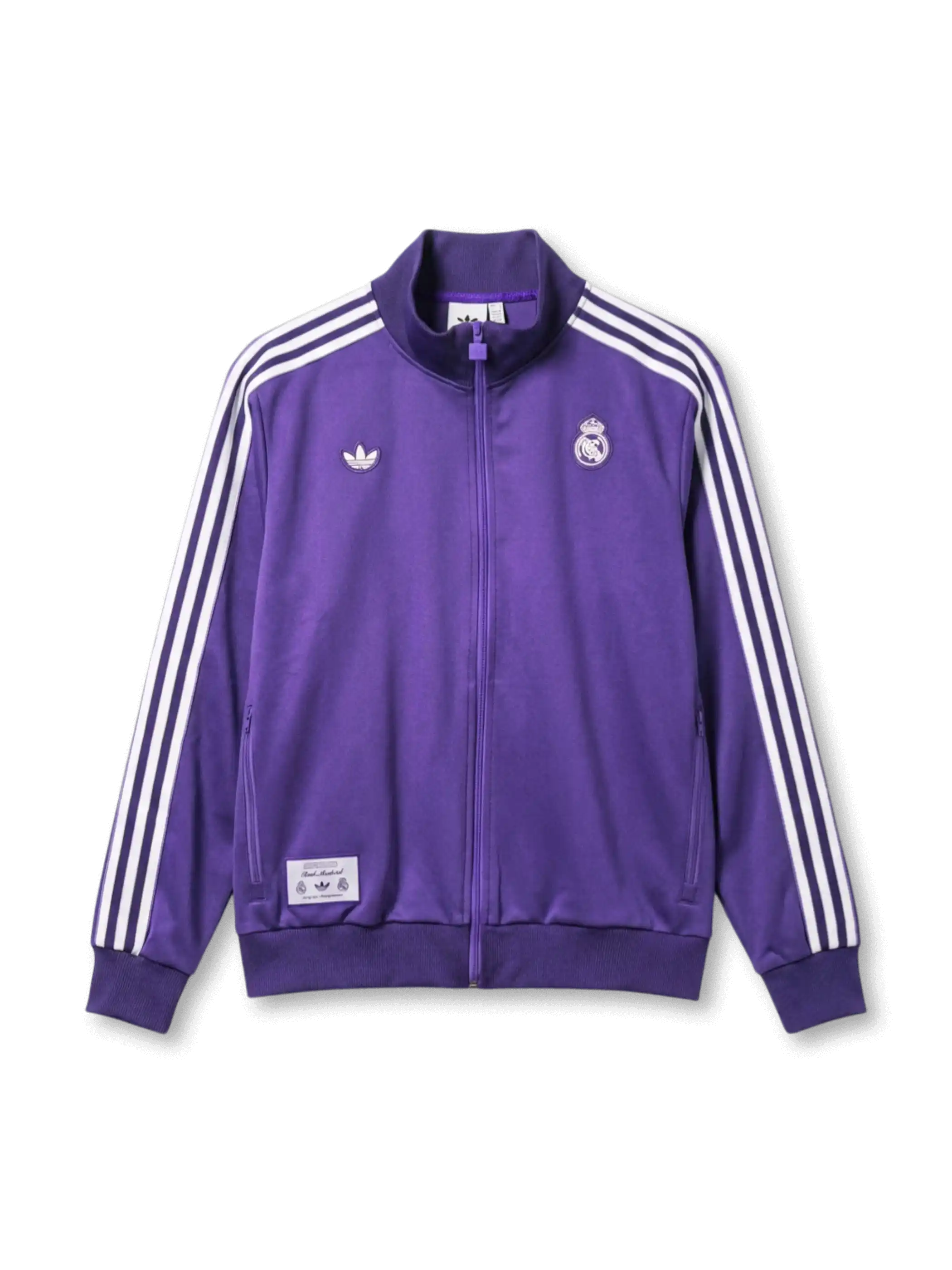 レアル・マドリード adidas Originals 復刻トラックジャケット パープル — ホワイトストライプとエンブレム刺繍を配した復刻ライフスタイルライン
