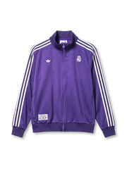 レアル・マドリード adidas Originals 復刻トラックジャケット パープル — ホワイトストライプとエンブレム刺繍を配した復刻ライフスタイルライン