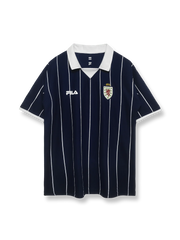 2002シーズンのスコットランド代表ホームユニフォーム、バリー・ファーガソン・ロス・カウンシル着用、伝統的なダークブルー基調のデザイン