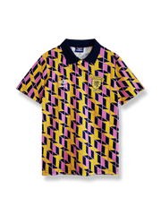 1988-89シーズンのスコットランド代表セカンドアウェイユニフォーム、ケニー・ダルグリッシュ・ゲイリー・マカリスター着用、白基調のアクセントデザイン