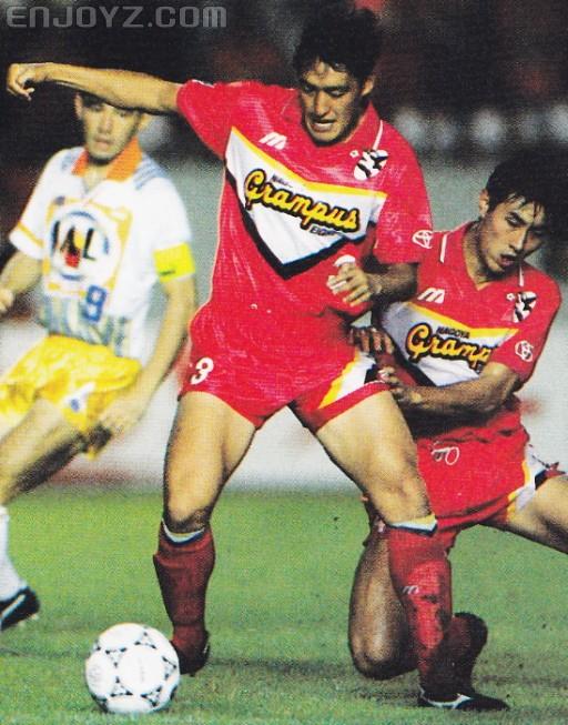 1993年 名古屋グランパス エイト ホームシャツ 10番-KICKO – KICKO JAPAN