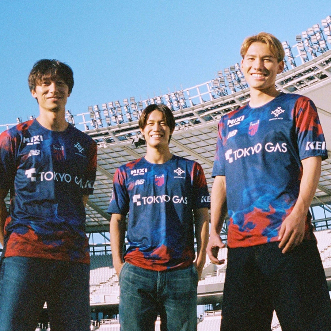 New Balance、FC東京との契約を更新。2026シーズン 新ホーム／アウェイユニフォーム登場。
