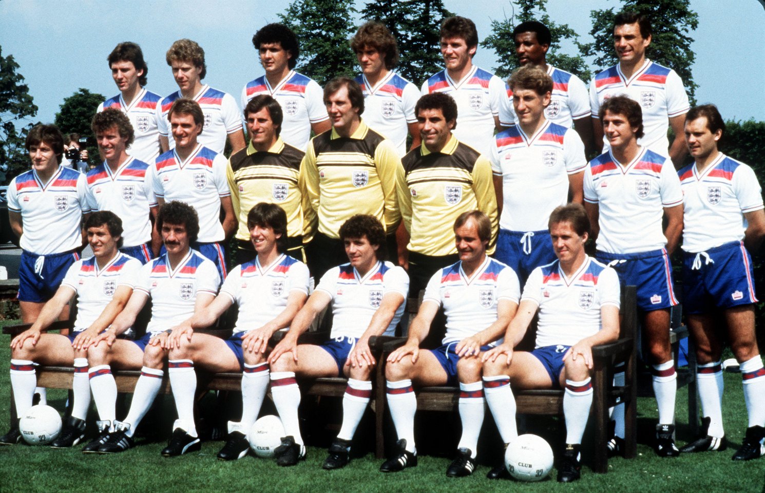 【希少】 イングランド代表 1982 ホーム 復刻 ユニフォーム XXL 英国 1982年 イングランド代表 ホームユニフォーム-KICKO – KICKO JAPAN