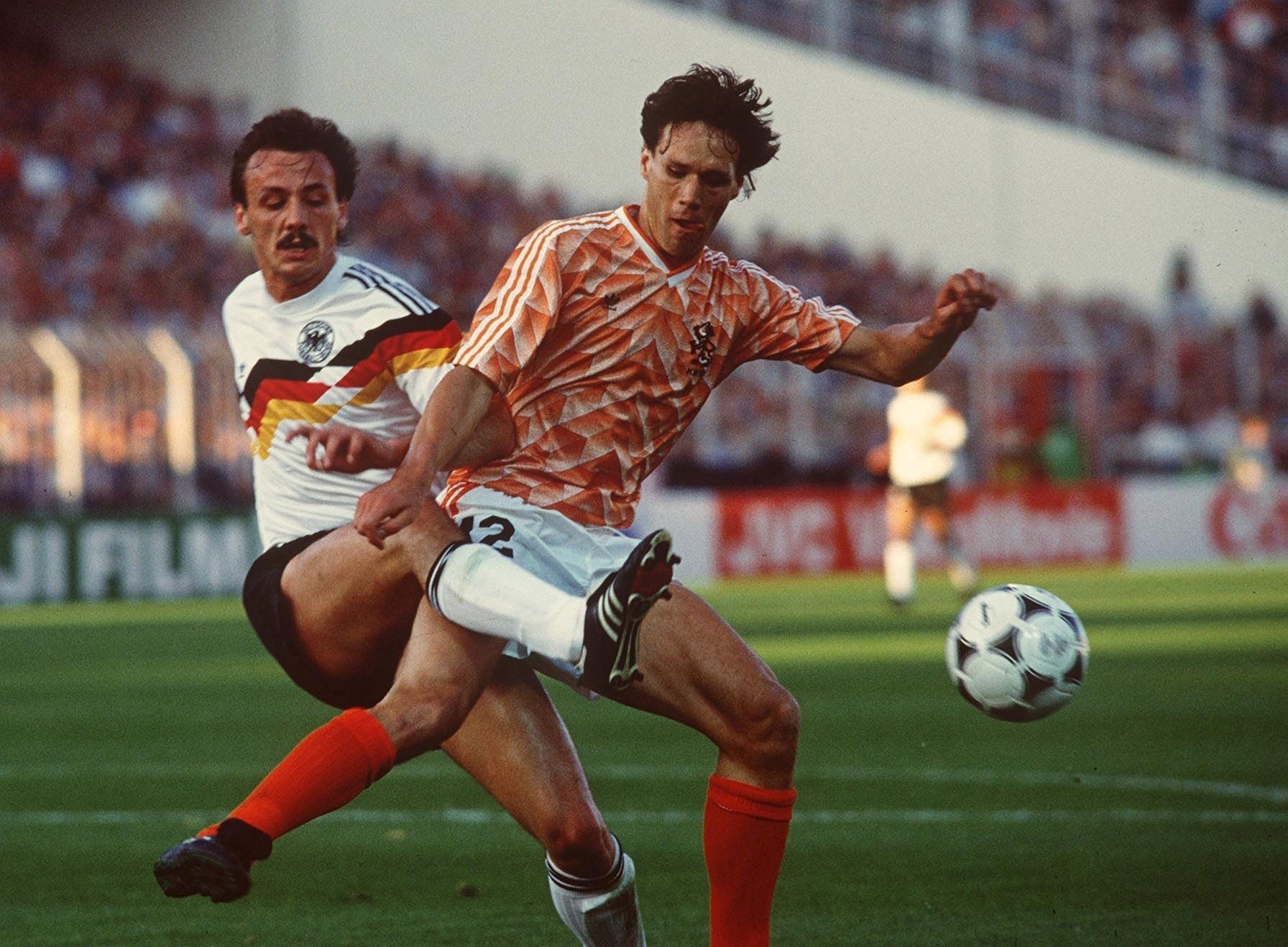 1988年 オランダ代表 ホームユニフォーム-KICKO – KICKO JAPAN
