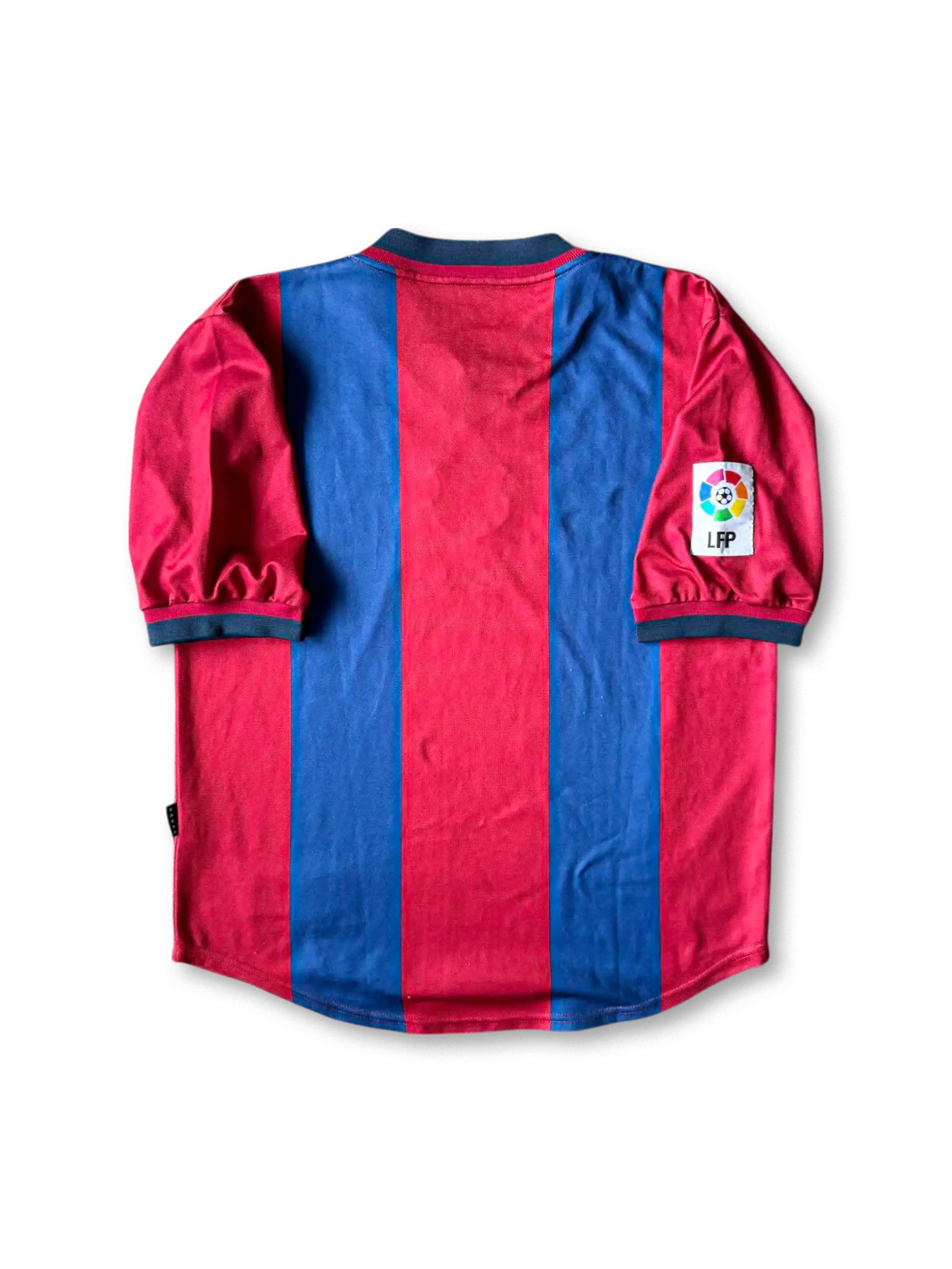 1998-99 FCバルセロナ ホーム