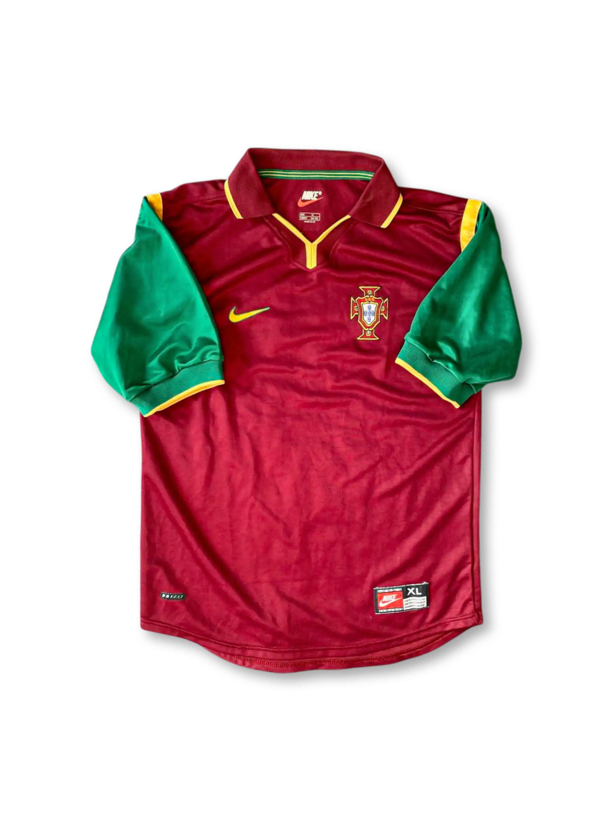 Close-up of embroidered crest on 1998-99 Portugal retro football jersey