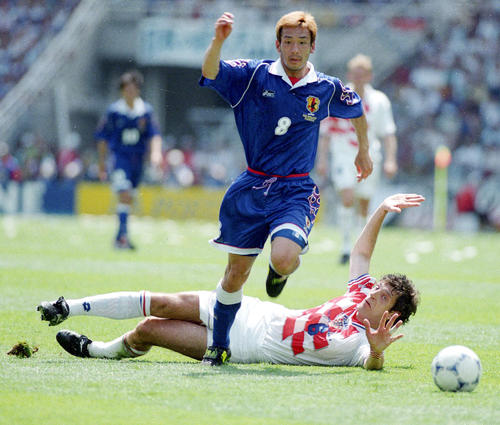 【値下げ中】 1998 日本代表 ヒデ 中田英寿 ユニフォーム（H） 1998 日本代表 ヒデ 中田英寿 ユニフォーム（H） - メルカリ