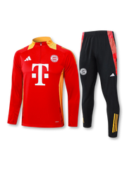 バイエルン・ミュンヘン ハーフジップ トレーニングトップ 正面