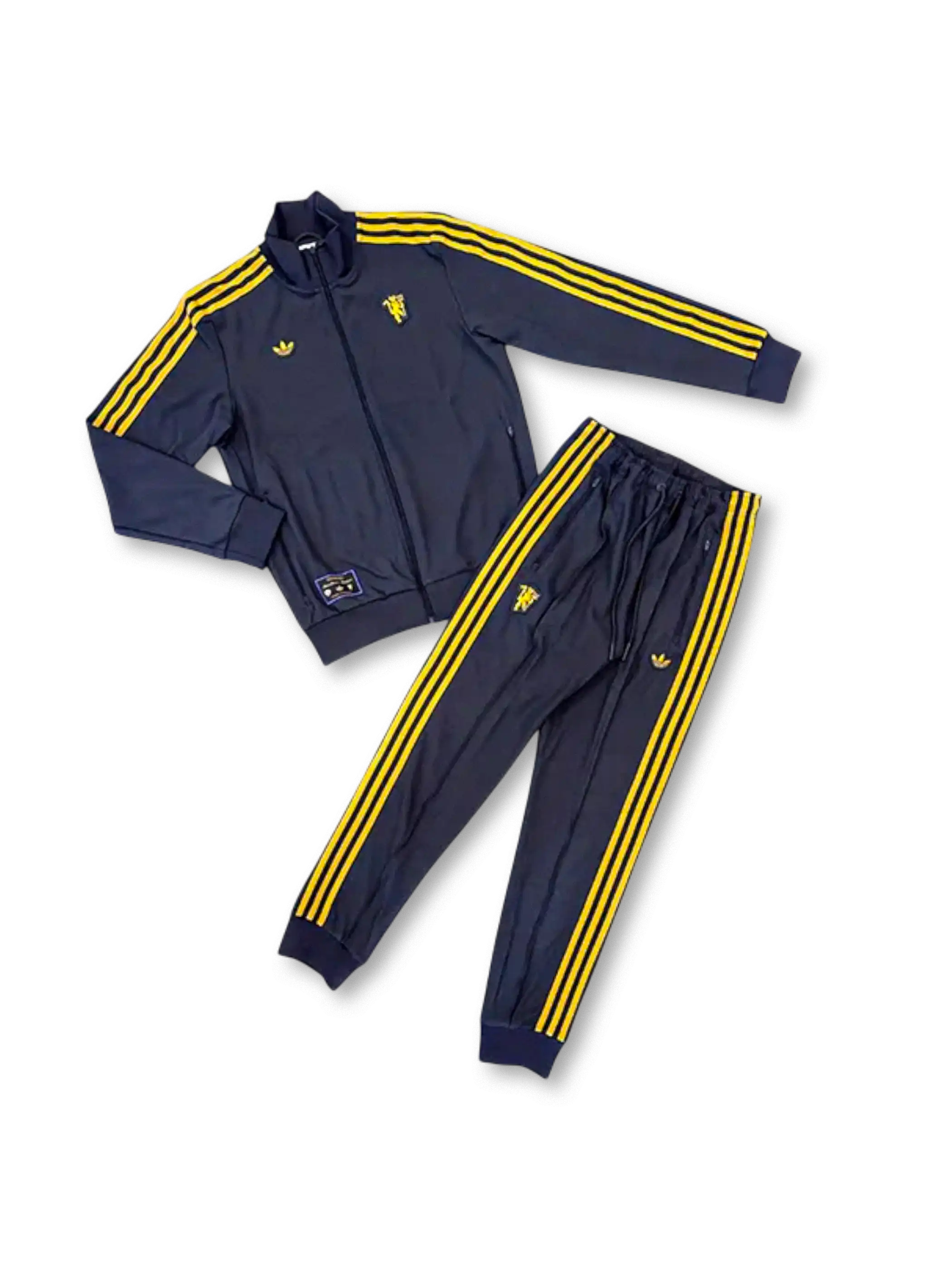 2025-26年マンチェスター・ユナイテッド トラックスーツ 上下セット 正面全体  