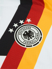 2026-27年 ドイツ代表 ホーム オーセンティックユニフォーム