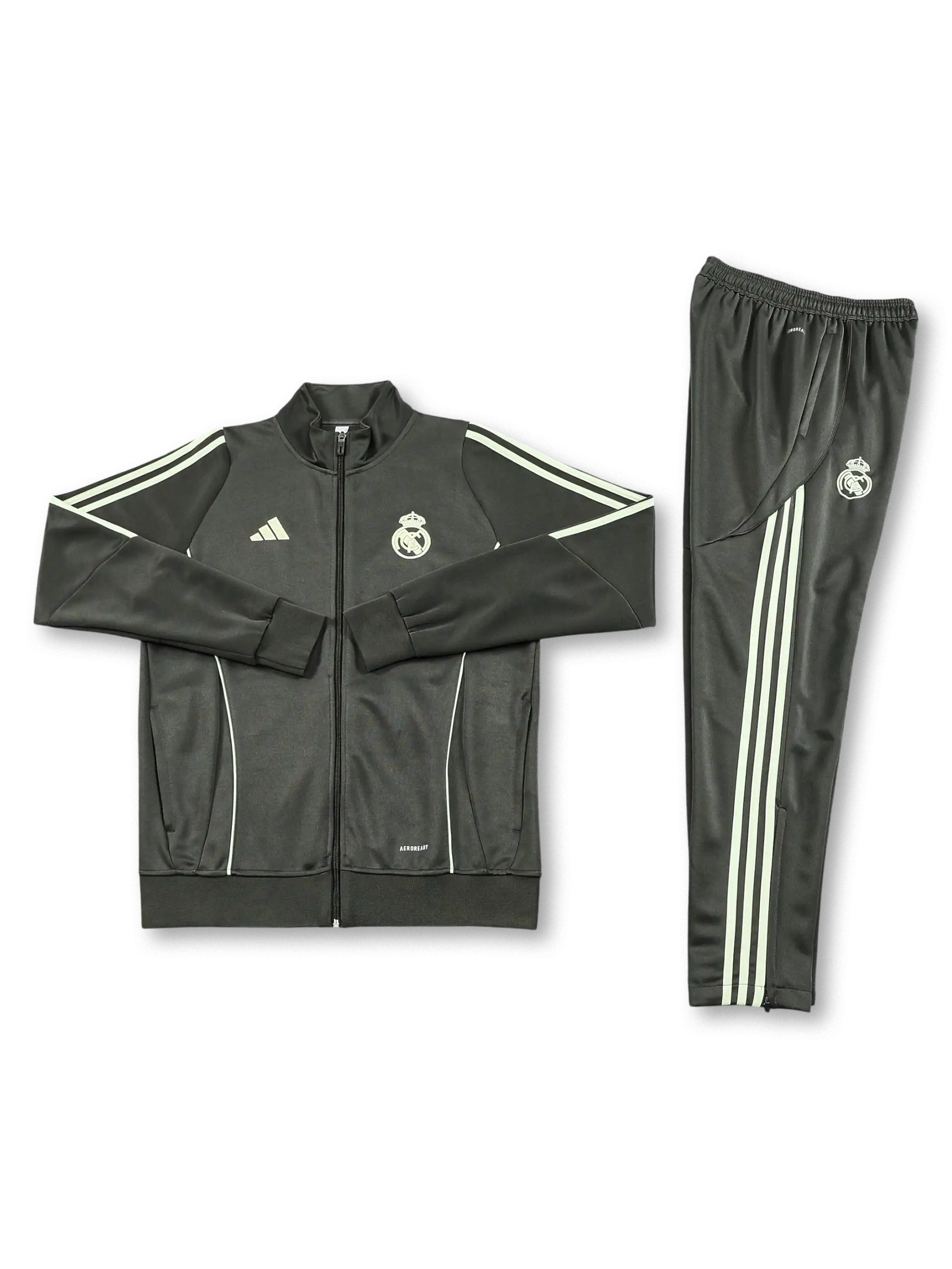 2026 レアル・マドリード トレーニング トラックスーツ 正面