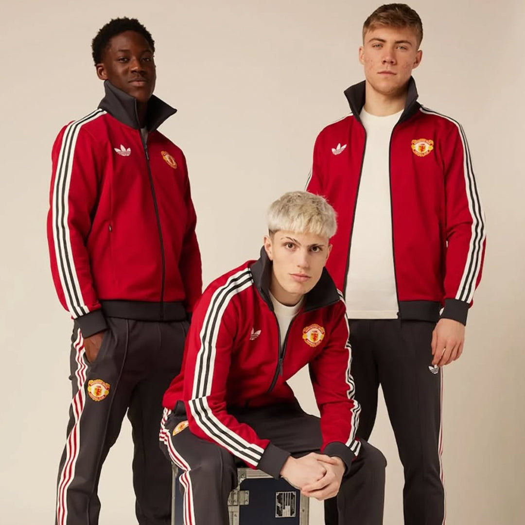 赤の誇りを纏う｜マンチェスター・ユナイテッド 2026
