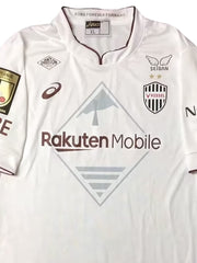 2024年ヴィッセル神戸アウェイユニフォームのスポンサーのロゴと素材の詳細