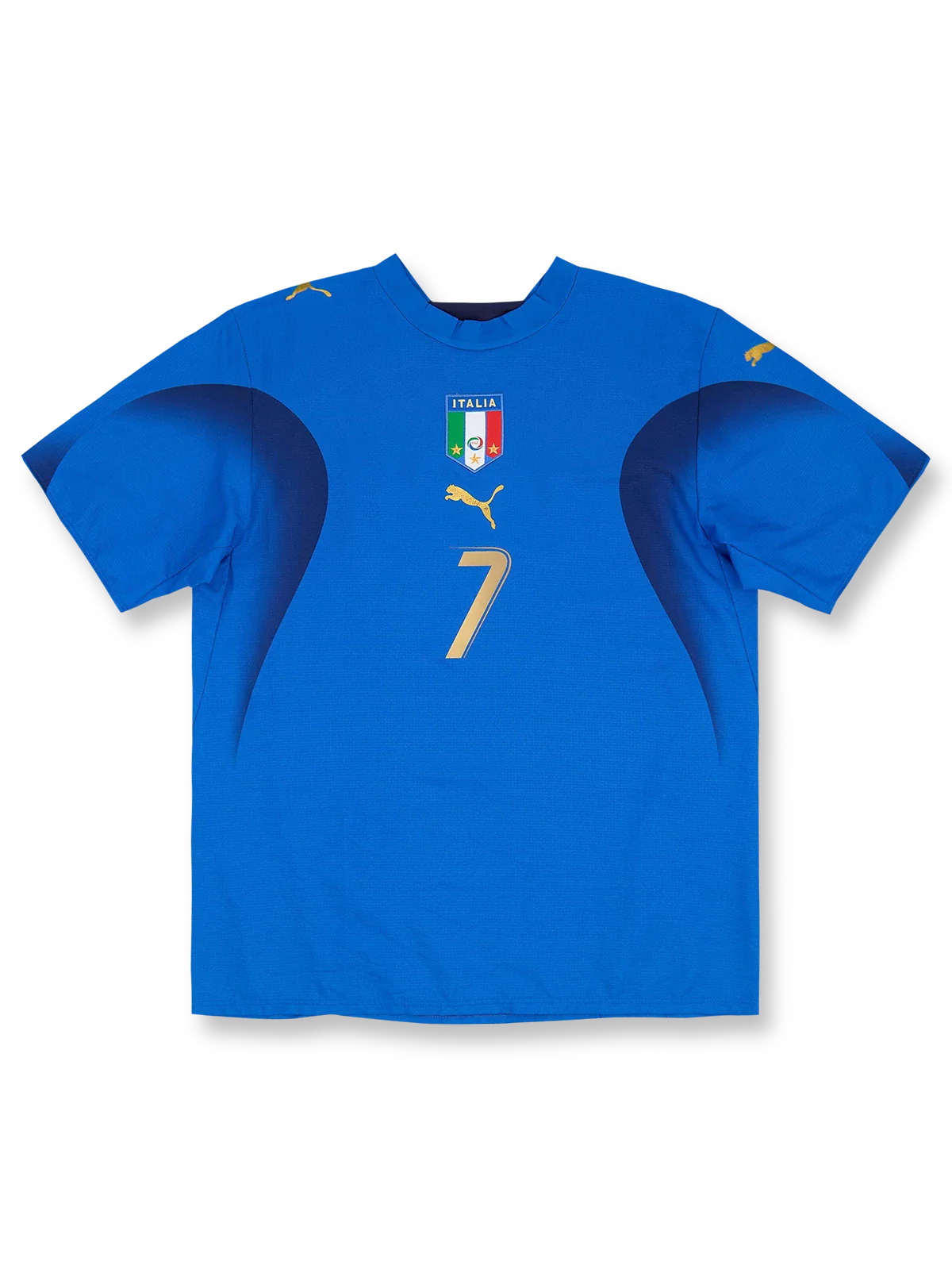 製品画像: 2006年 イタリア代表 ホーム ユニフォーム ピエロ7番 正面、クラシック ブルーデザイン サッカーシャツ

詳細画像: 背面のピエロ7番 金色「Del Piero」フォント ディテール、イタリア代表 ユニフォーム