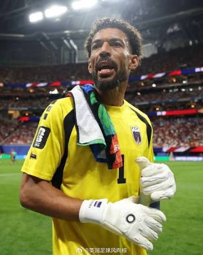 カーボベルデ代表 2026-27 ゴールキーパージャージ（ヴォジーニャ 1