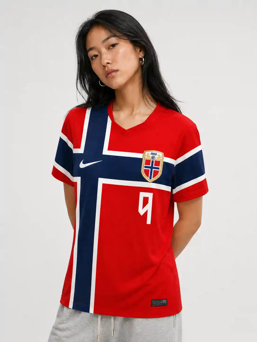 ノルウェー代表 2026 ホームユニフォーム（ブロート・ハーランド 9