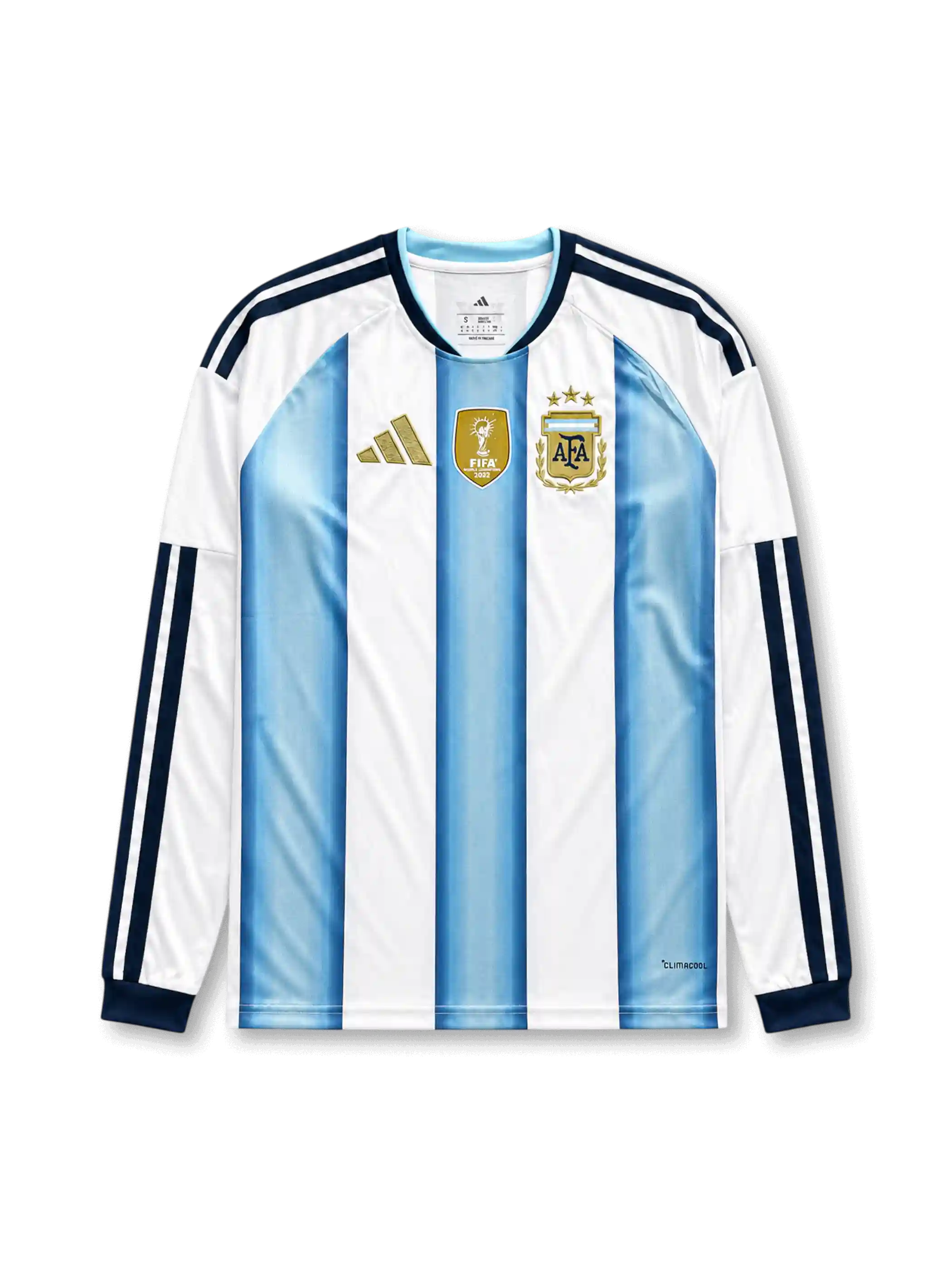 アルゼンチン代表 2026-27 ホーム 長袖レプリカユニフォーム フロント、空色と白の縦縞ストライプ、右胸に3つ星ゴールドAFA刺繍エンブレムとFIFAワールドチャンピオンズバッジ、ゴールドのパフォーマンスロゴ、長袖のネイビー3ストライプとリブカフス