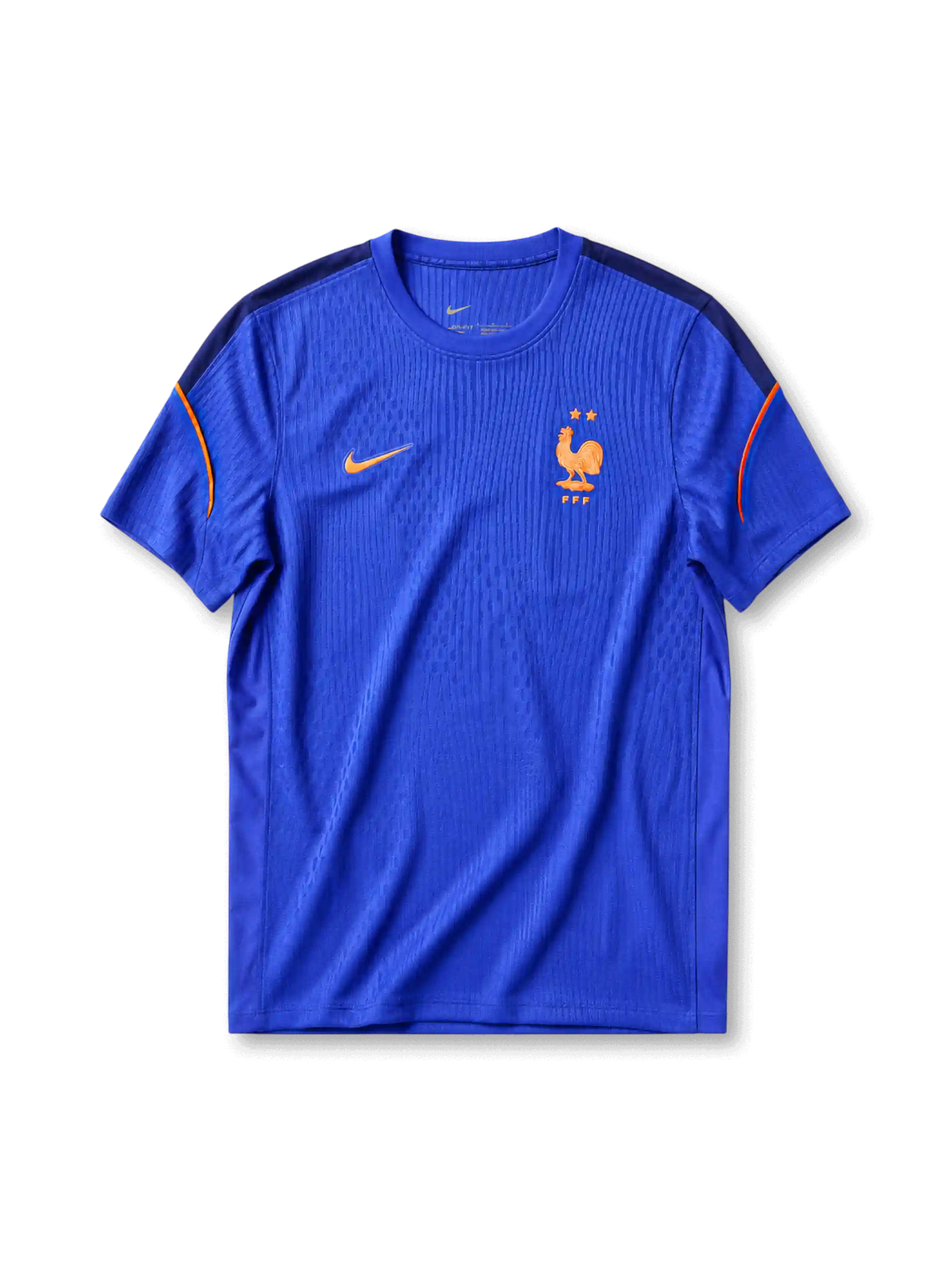 フランス代表2026ワールドカップ オーセンティックトレーニングシャツ正面、ロイヤルブルー地にネイビーショルダーパネル、右胸に2つ星FFF雄鶏エンブレム、左胸にゴールドオレンジのスウッシュ、袖にオレンジのカーブライン