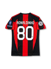 ACミラン 2010-11 ホーム UEFAチャンピオンズリーグ仕様 ロナウジーニョ80番 フロント（ロッソネリ赤黒ストライプ＋Fly Emirates＋ACミラン金星エンブレム＋UCLスターボールパッチ＋CL7回優勝バッジ＋UEFA RESPECT）