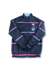 アーセナル ライトブルー面 正面ウィンドブレーカー全体図