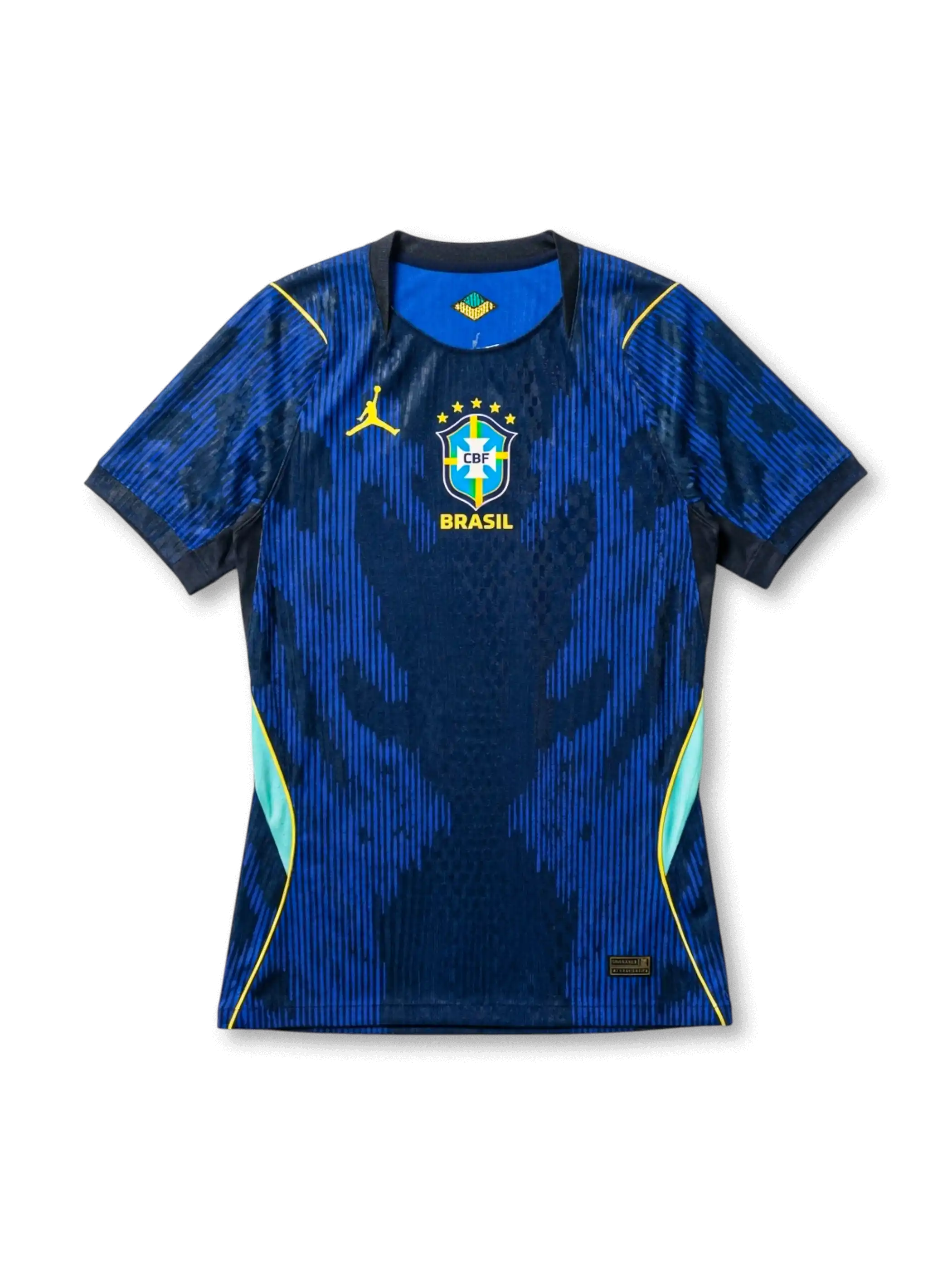 ブラジル代表 2026 アウェイ Authentic（選手着用仕様）ジャージ 前面 — ネイビー×ネイマーレ暗紋×ジャンプマンロゴ