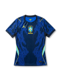 ブラジル代表 2026 アウェイ Authentic（選手着用仕様）ジャージ 前面 — ネイビー×ネイマーレ暗紋×ジャンプマンロゴ