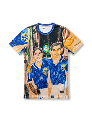 ブラジル代表特別版アートプリントシャツ正面、手描き風クレヨンタッチ全面プリント・#10・#16選手モチーフ・CBFエンブレム・Nikeスウッシュ・ABSCIT PIT