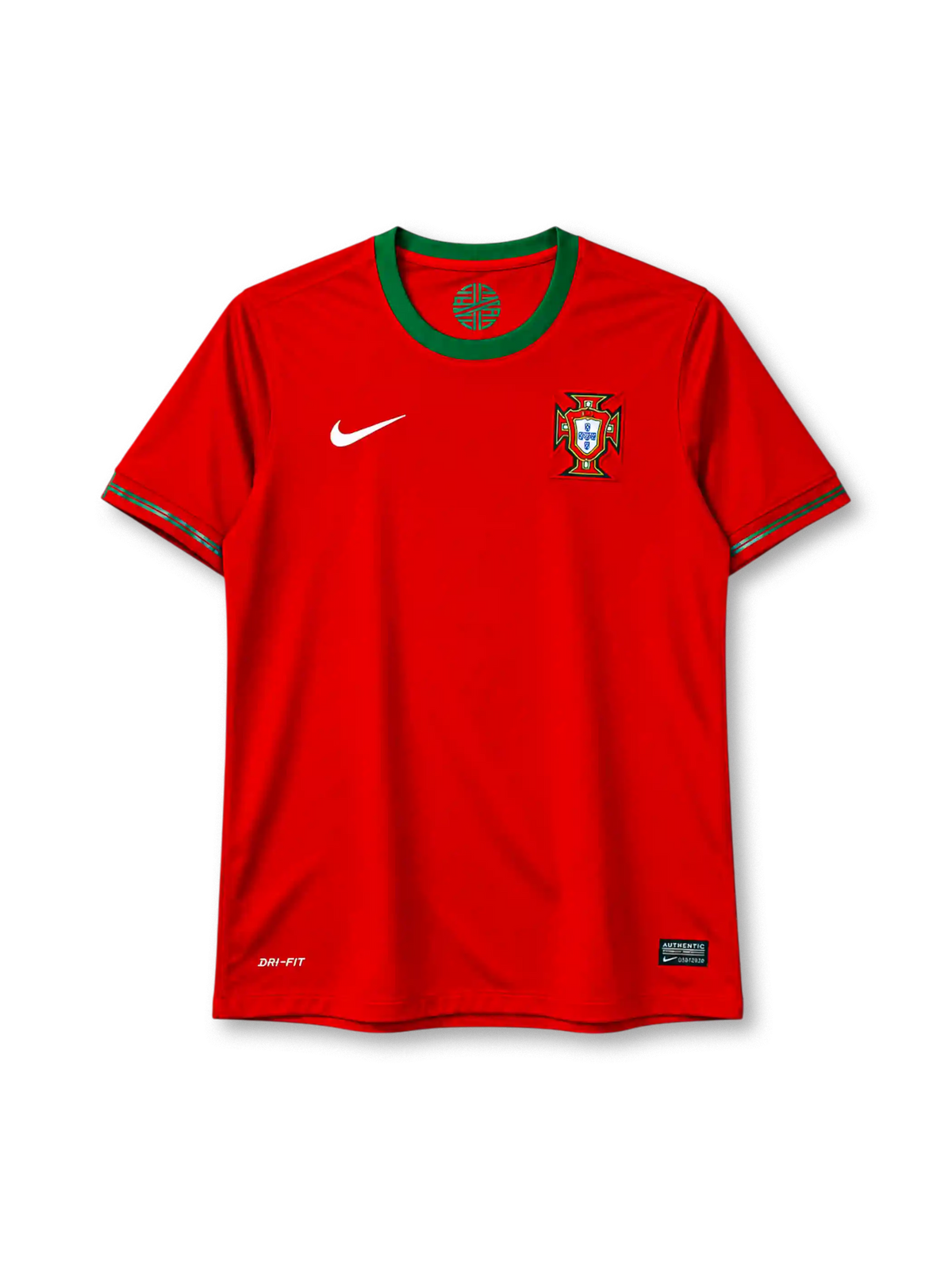 2012年ポルトガル代表ホームユニフォーム。赤を基調にグリーンカラーと袖口ラインを配したNike製サッカージャージ。