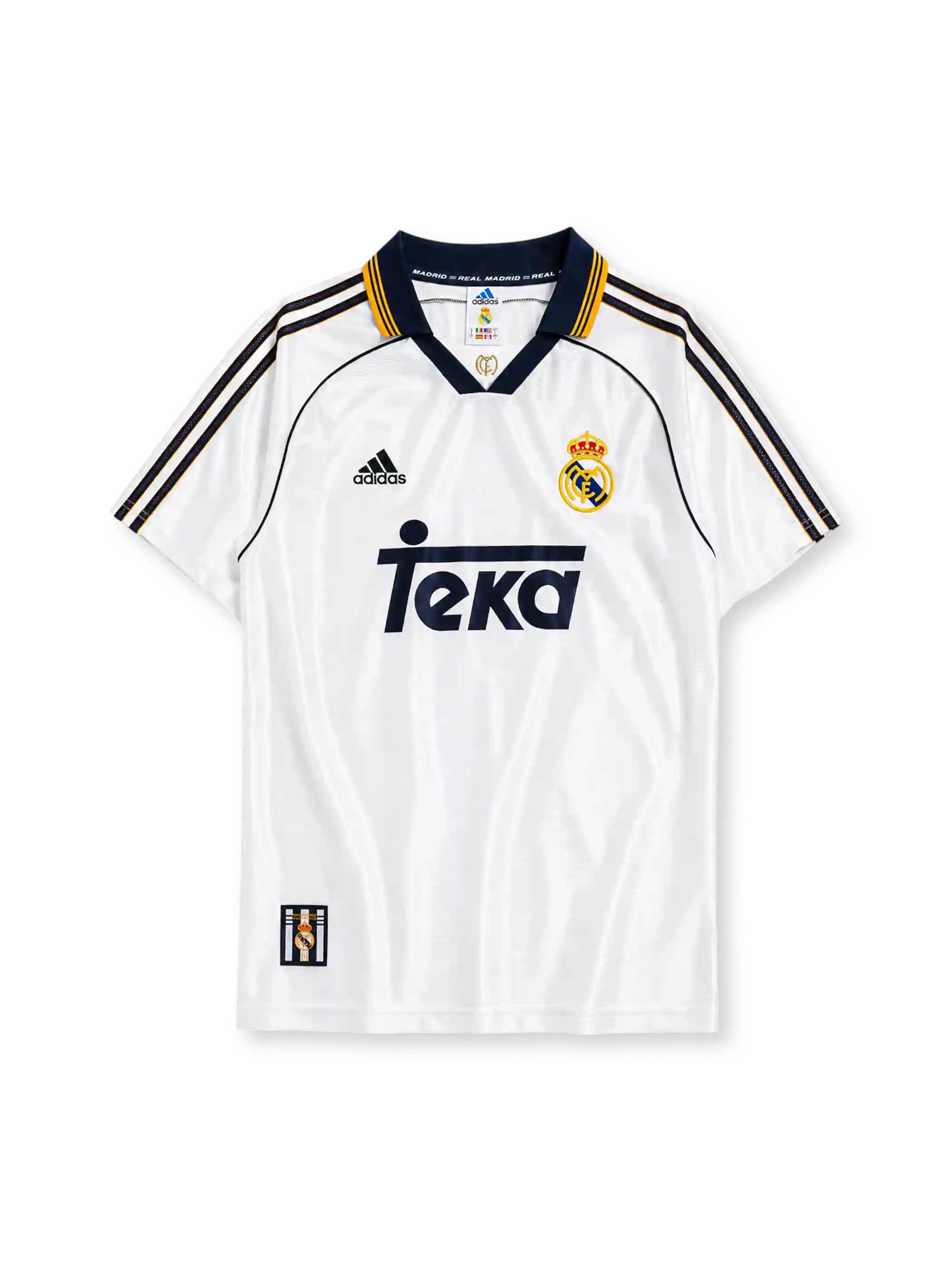 ホワイトベースにネイビー・ゴールドのスリーストライプ、REAL MADRIDロゴ入りのポロ襟、左胸のadidasロゴ、右胸のレアル・マドリードクラブエンブレム、中央のネイビーのTekaスポンサーロゴを備えたレアル・マドリード1998/00ホームジャージ正面