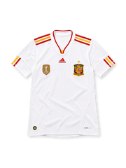 スペイン代表 2010/12 アウェイユニフォーム ホワイト 赤と黄色のスリーストライプ 金色の星 FIFAワールドチャンピオンバッジ アディダス製