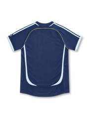 2006 アルゼンチン代表 アウェイ adidas製 水色のパネルと金色のパイピングが入ったネイビーのレトロサッカーユニフォーム