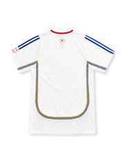 2006 日本代表 アウェイ adidas製 灰色の曲線パネルと赤い丸首が入った白いレトロサッカーユニフォーム