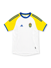 2002 スウェーデン代表 アウェイ adidas製 黄色いスリーブと青い丸首が入った白いレトロサッカーユニフォーム