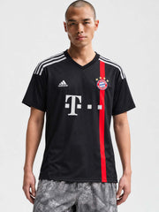 バイエルン・ミュンヘン 2014/15 サード ユニフォーム