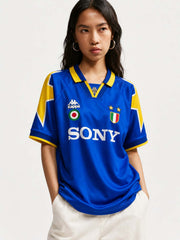 ユヴェントス 1995-96 アウェイシャツ